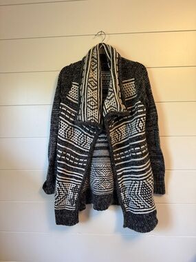 INTERMIX Black and Cream Patterned Open Cardigan